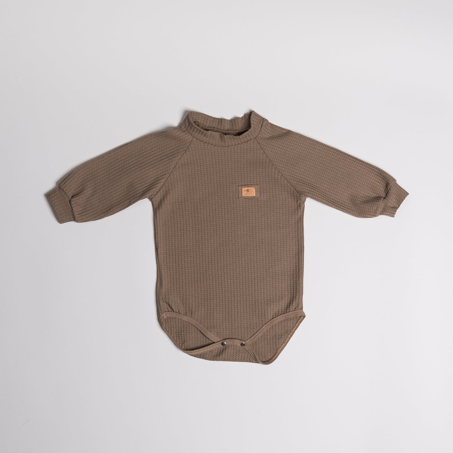 Body z dolgimi Rokavi in Ovratnikom - WaffleSoft